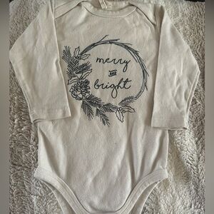 💙$5 FLASH SALE💙 Tenth & Pine Organic Cotton Merry & Bright